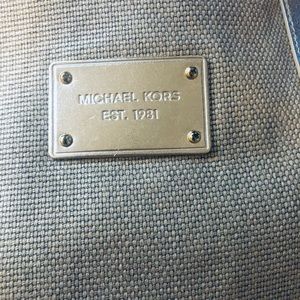 Gold tote or beach bag